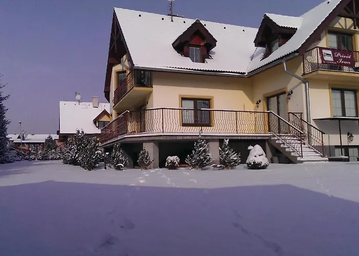 别墅 普里瓦伊万酒店 *